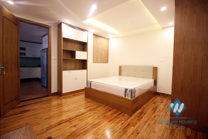 New and modern 3 bed apartment for rent in Truc Bach